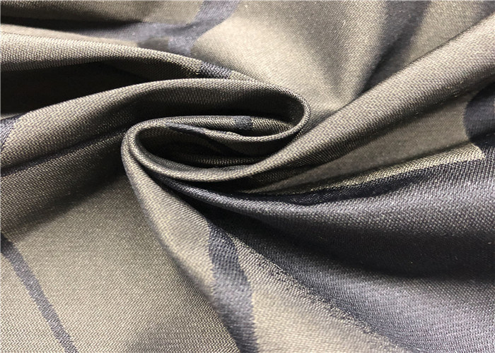 High Color Fastness Yarn Dyed Jacquard Print Fabric Rich Color For Jacket